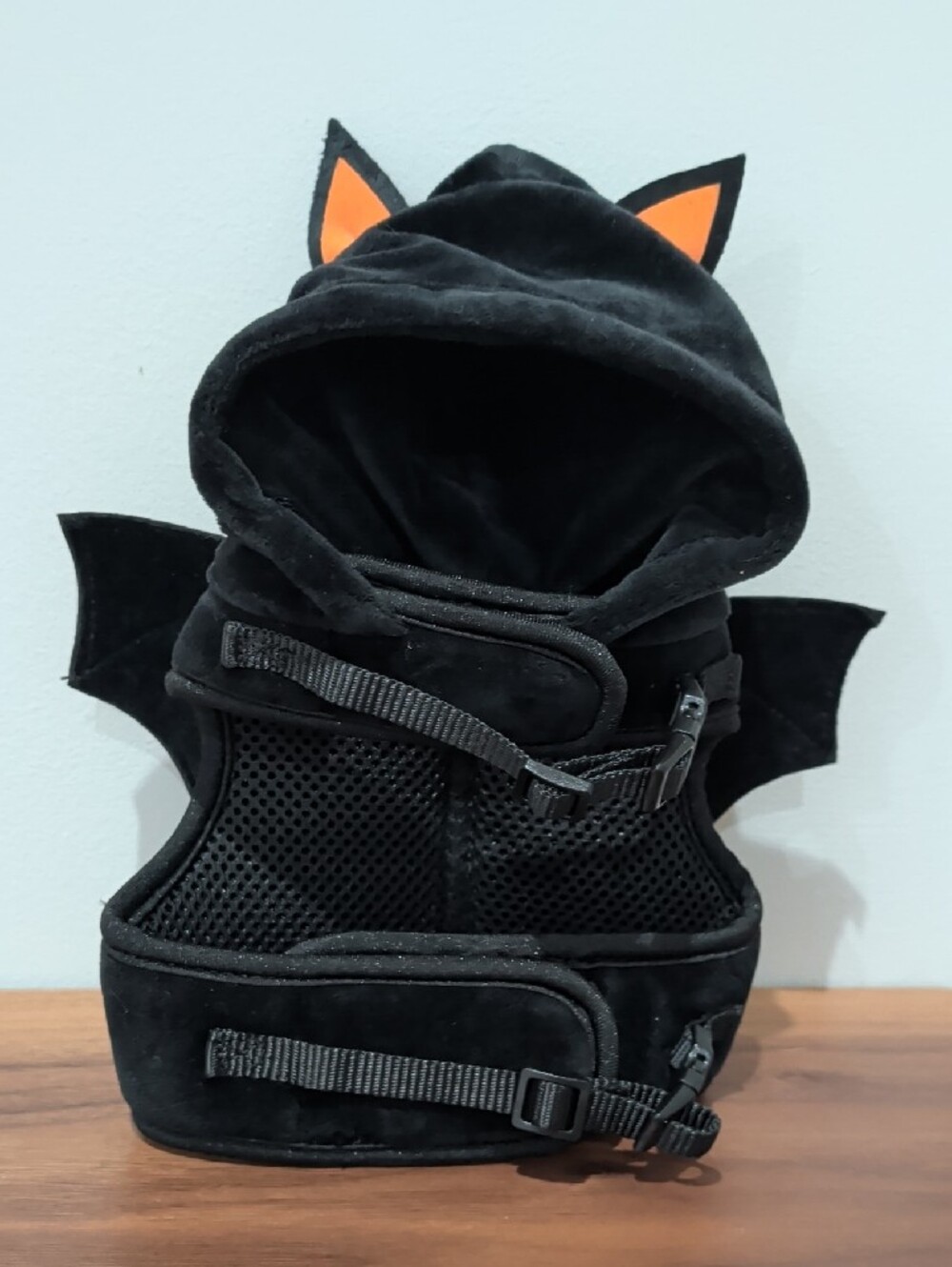 Black & Orange Bat Dog Hoodie with D-Ring Harness Small - Picture 2 of 3